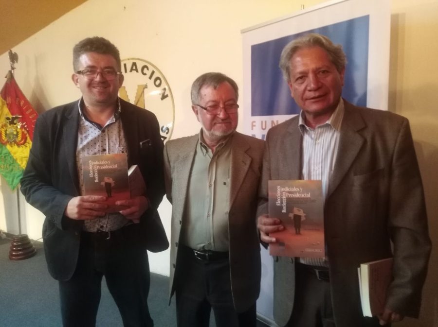 Presentan libro “Elecciones Judiciales y Reelección Presidencial”
