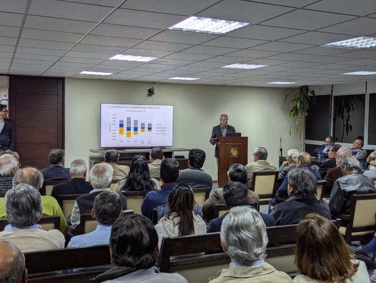 LA RAZÓN: Milenio: Bolivia requiere un programa de estabilización integral